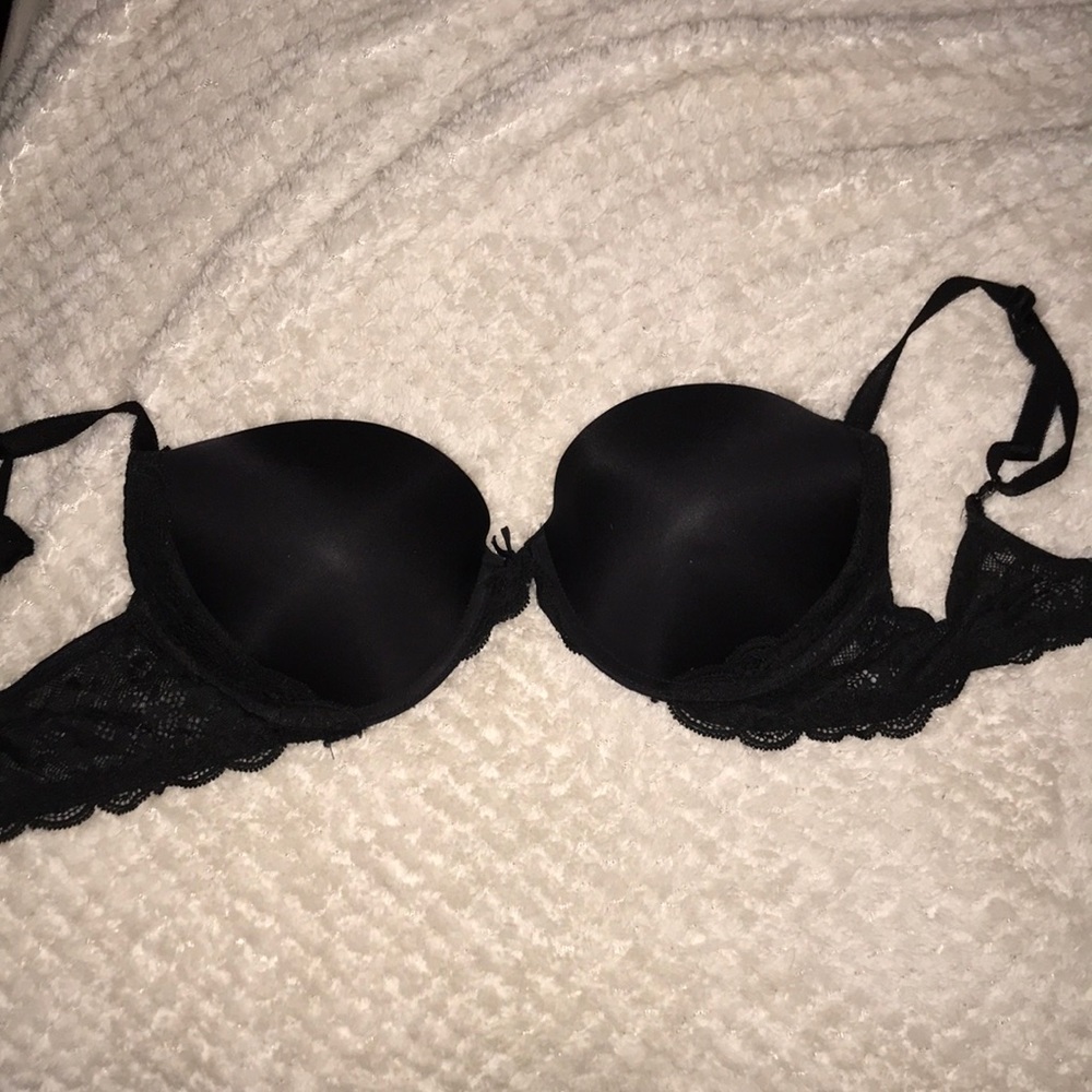 34D Dream Angels Victoria’s Secret Bra (Push-up)